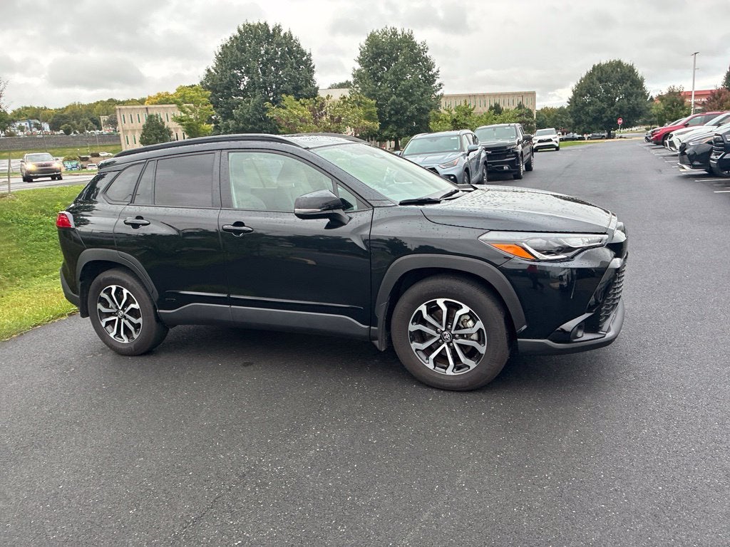 2024 Toyota Corolla Cross Hybrid SE CERTIFIED