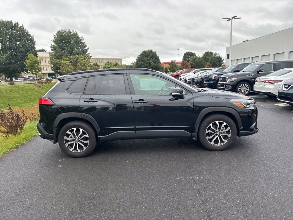 2024 Toyota Corolla Cross Hybrid SE CERTIFIED