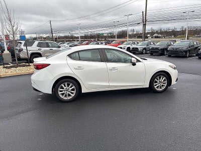 2015 Mazda Mazda3 4dr Sdn Auto i Touring