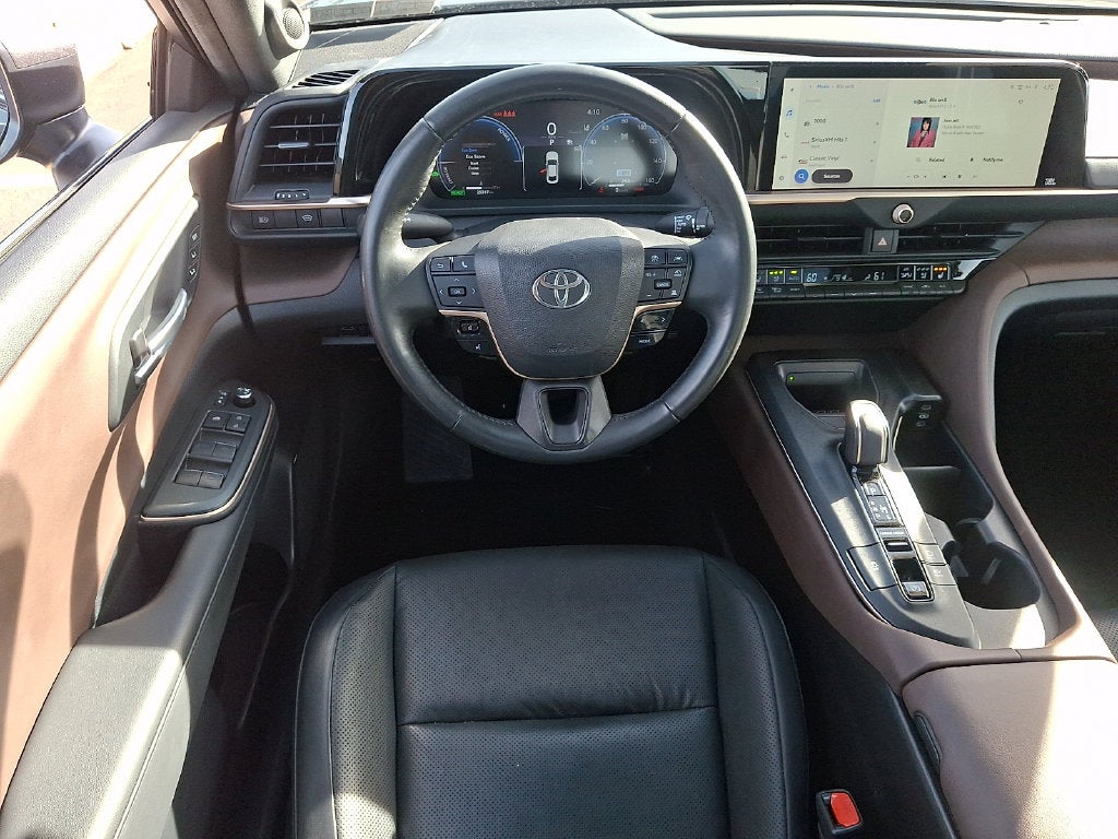 2023 Toyota Crown Limited CERTIFIED