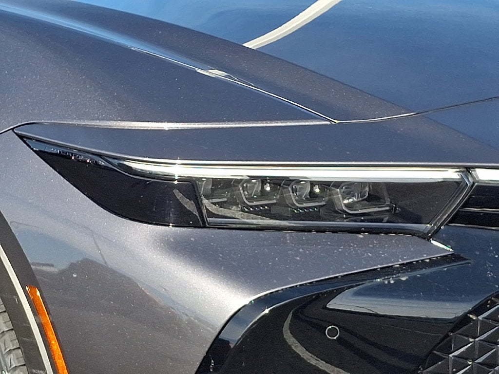 2023 Toyota Crown Limited CERTIFIED