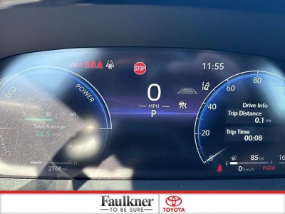 2025 Toyota Crown Signia Limited AWD (Natl)