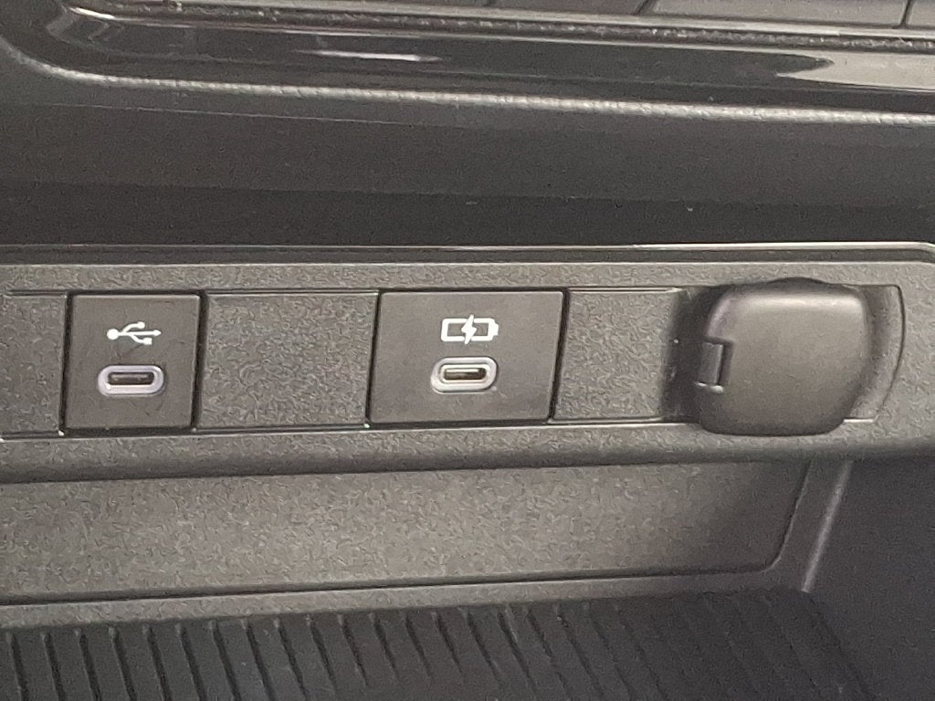 2024 Toyota Prius XLE CERTIFIED