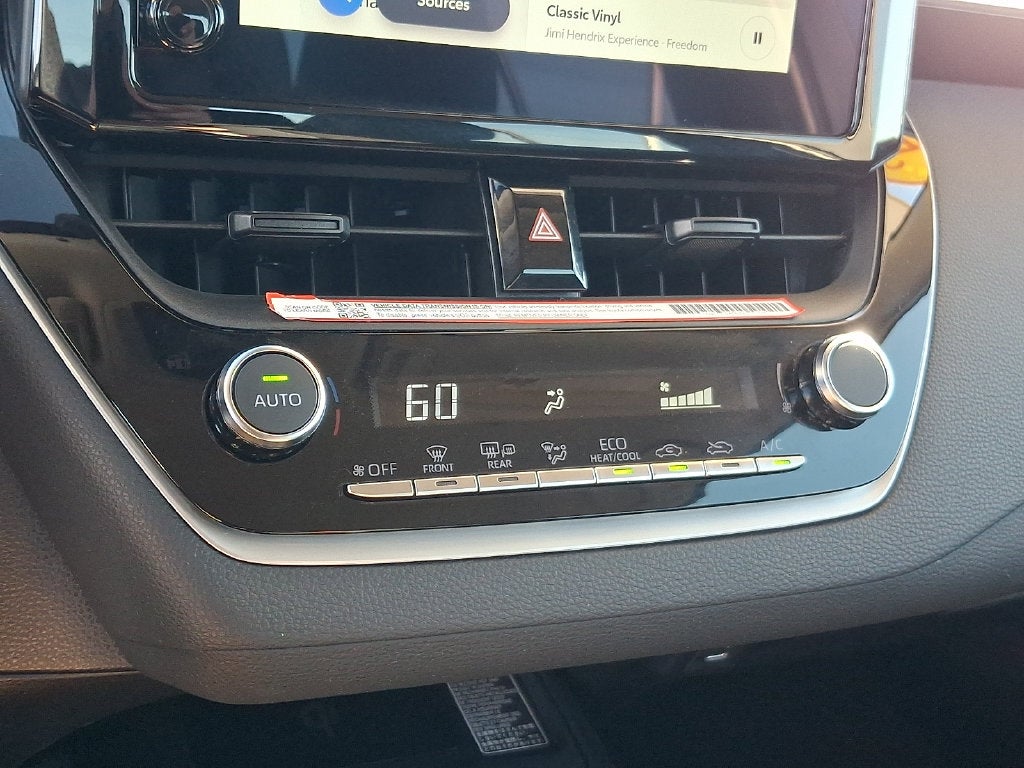 2026 Toyota Corolla Hybrid LE