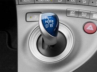 2013 Toyota Prius 5dr HB Two (Natl)