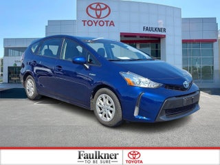 2016 Toyota Prius v 5dr Wgn Three (SE)