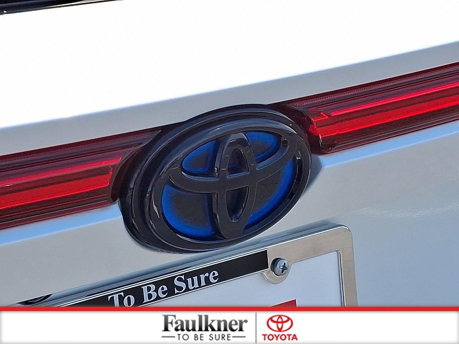 2023 Toyota Venza Nightshade AWD (Natl)