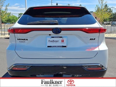 2023 Toyota Venza Nightshade AWD (Natl)