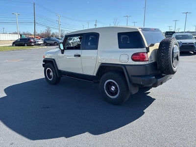 2010 Toyota FJ Cruiser 4WD 4dr Auto (Natl)