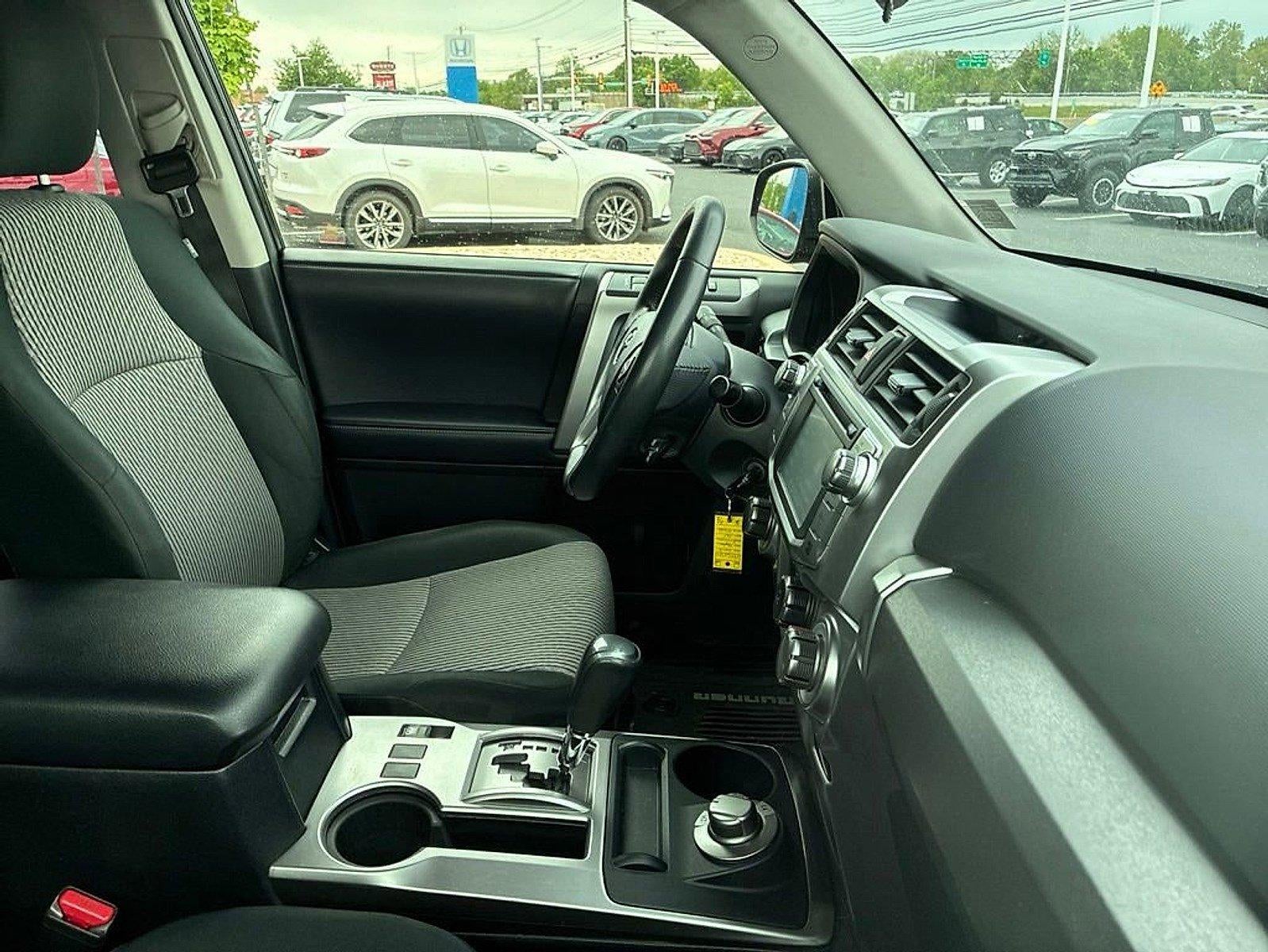 2018 Toyota 4Runner SR5 4WD (GS)