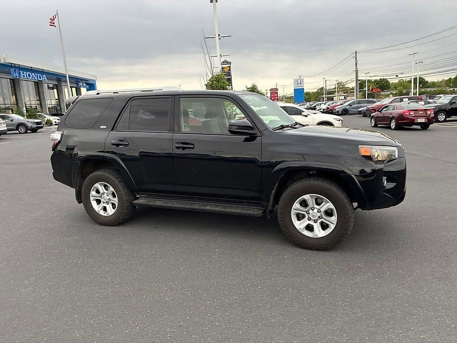 2018 Toyota 4Runner SR5 4WD (GS)