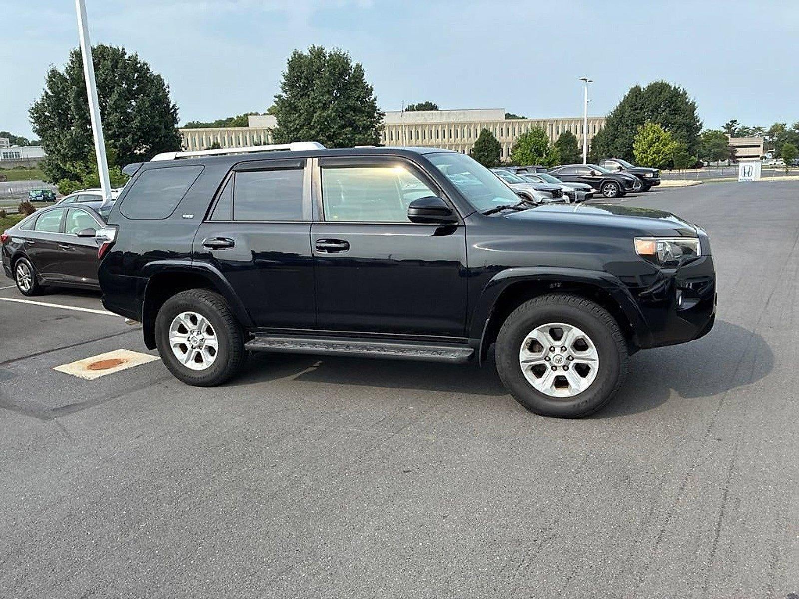 2016 Toyota 4Runner 4WD 4dr V6 SR5 (GS)