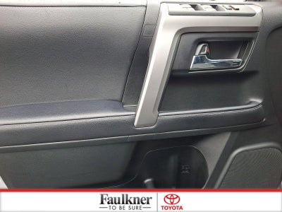 2023 Toyota 4Runner SR5 4WD (GS)