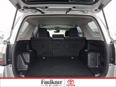 2023 Toyota 4Runner SR5 4WD (GS)