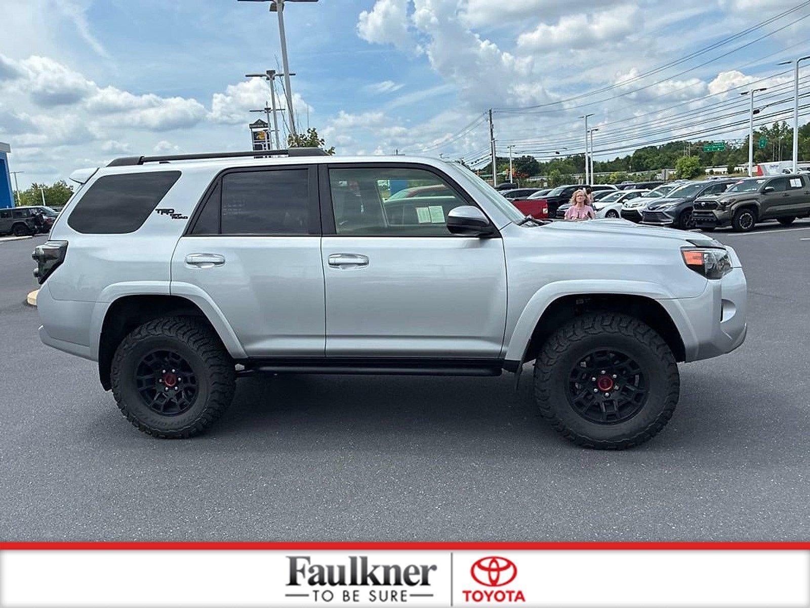 2023 Toyota 4Runner TRD Off Road 4WD (Natl)