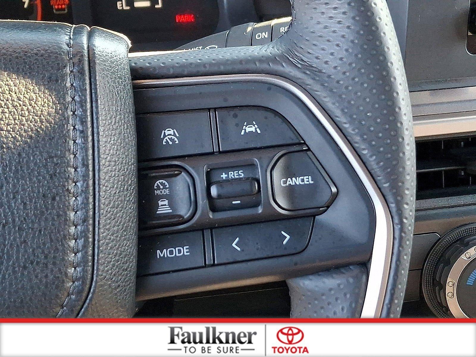 2025 Toyota 4Runner SR5 4WD (GS)