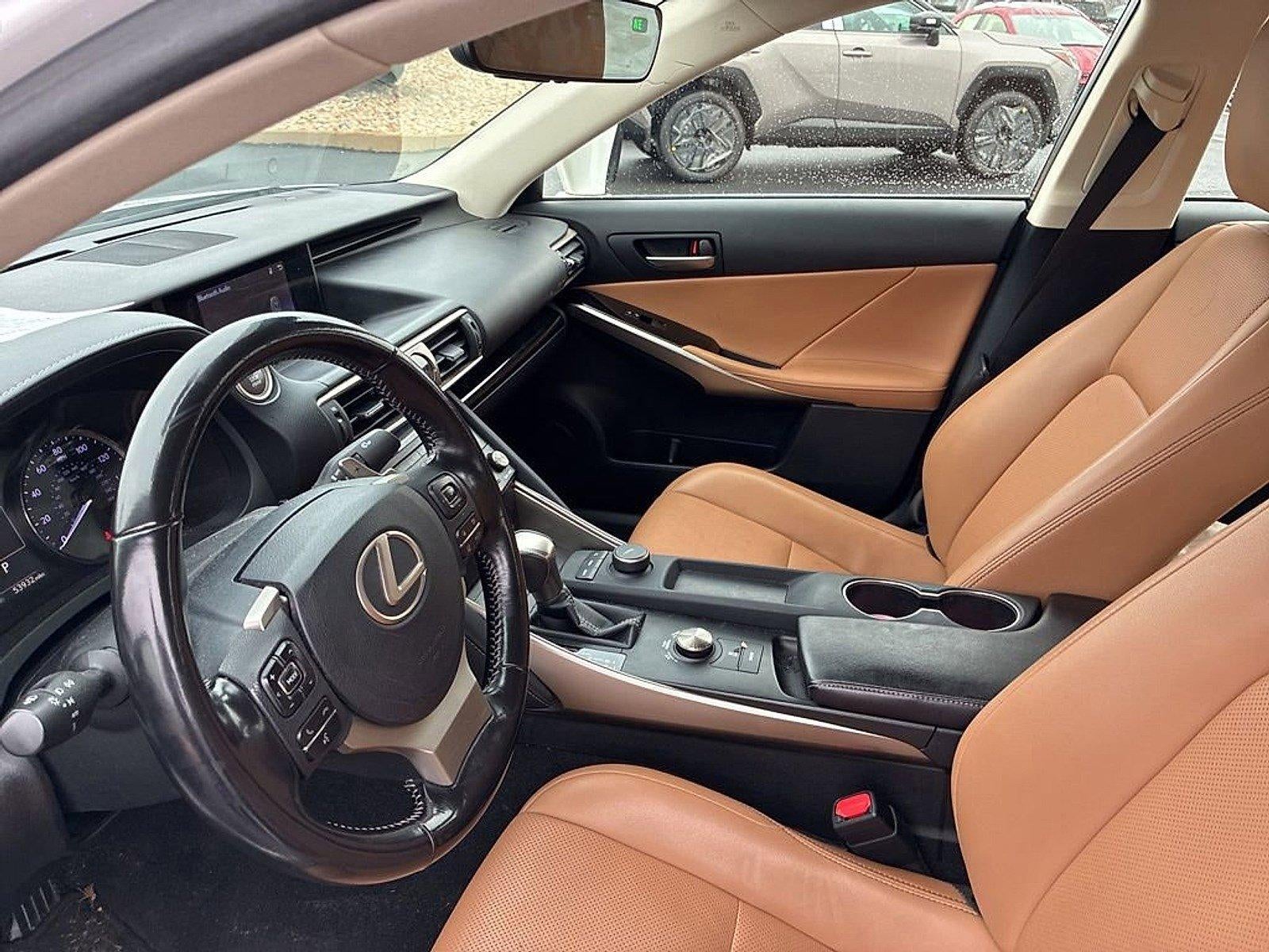 2017 Lexus IS 300 AWD