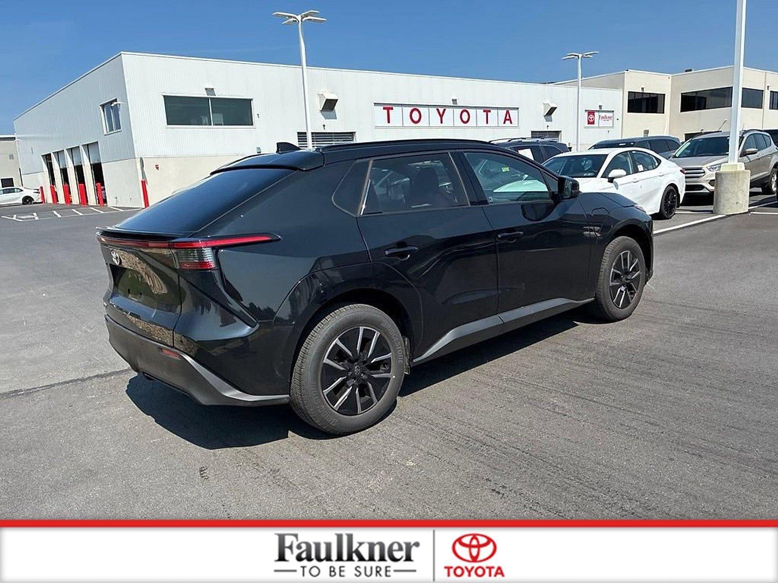 2026 Toyota bZ XLE FWD (Natl)