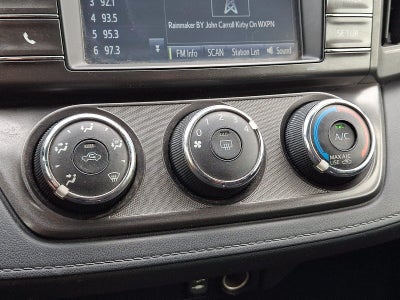 2015 Toyota RAV4 AWD 4dr LE (Natl)