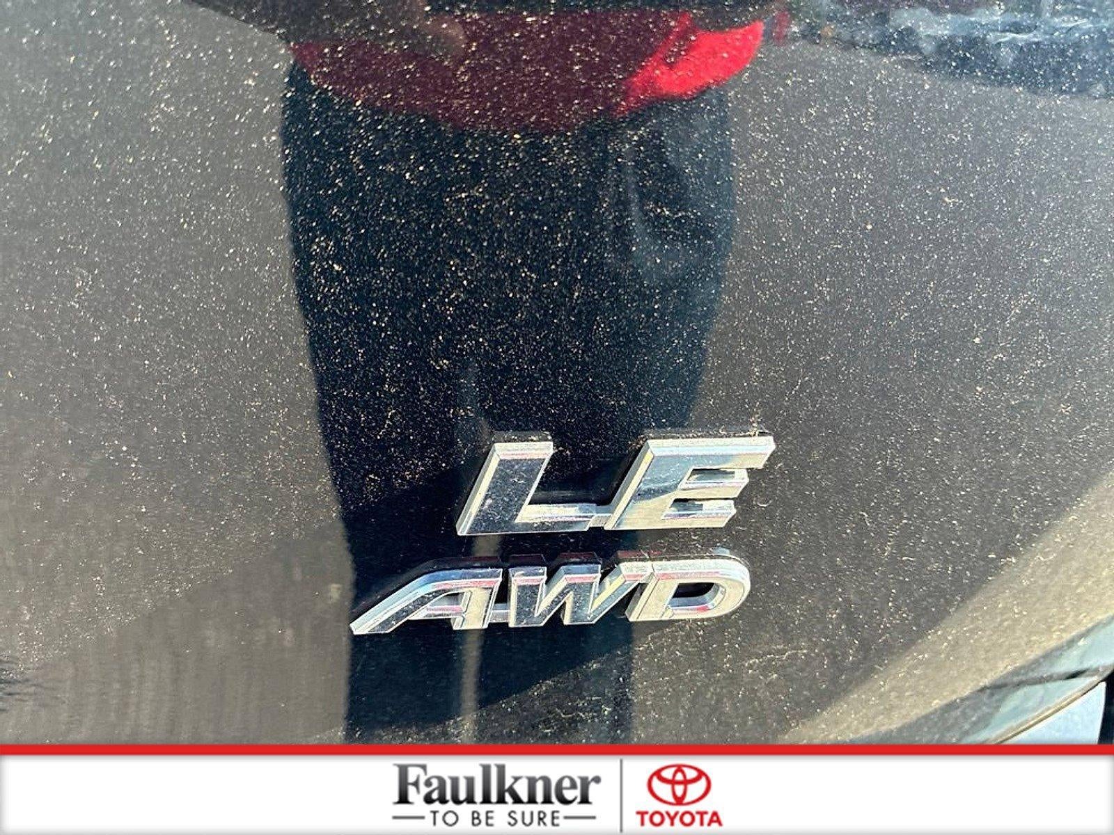2017 Toyota RAV4 LE AWD (Natl)