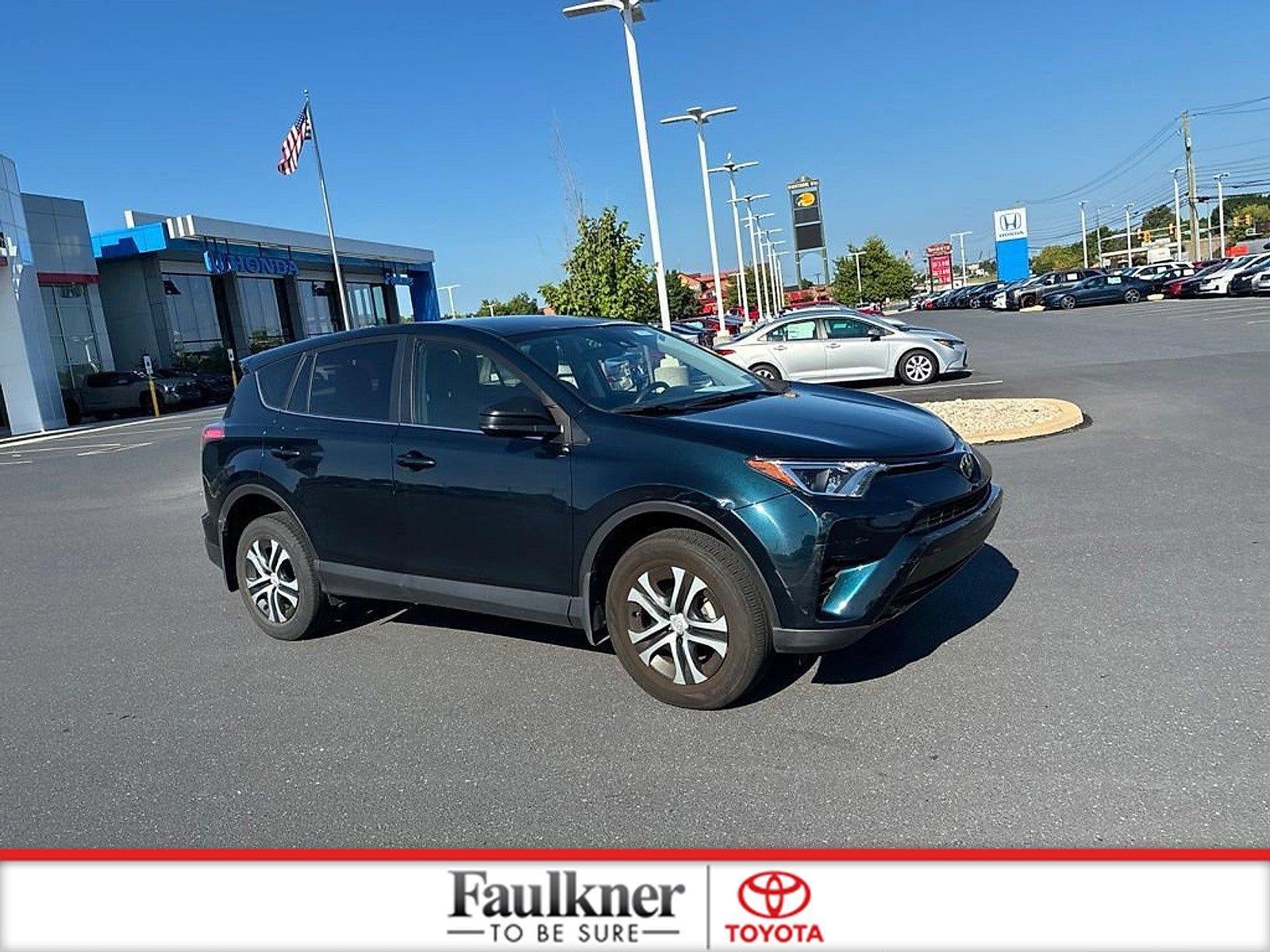 2017 Toyota RAV4 LE AWD (Natl)