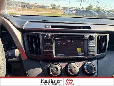 2017 Toyota RAV4 LE AWD (Natl)