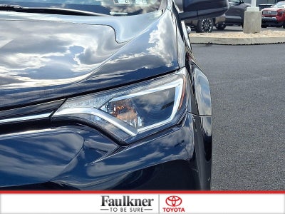 2017 Toyota RAV4 LE AWD (Natl)