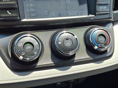 2015 Toyota RAV4 AWD 4dr LE (Natl)