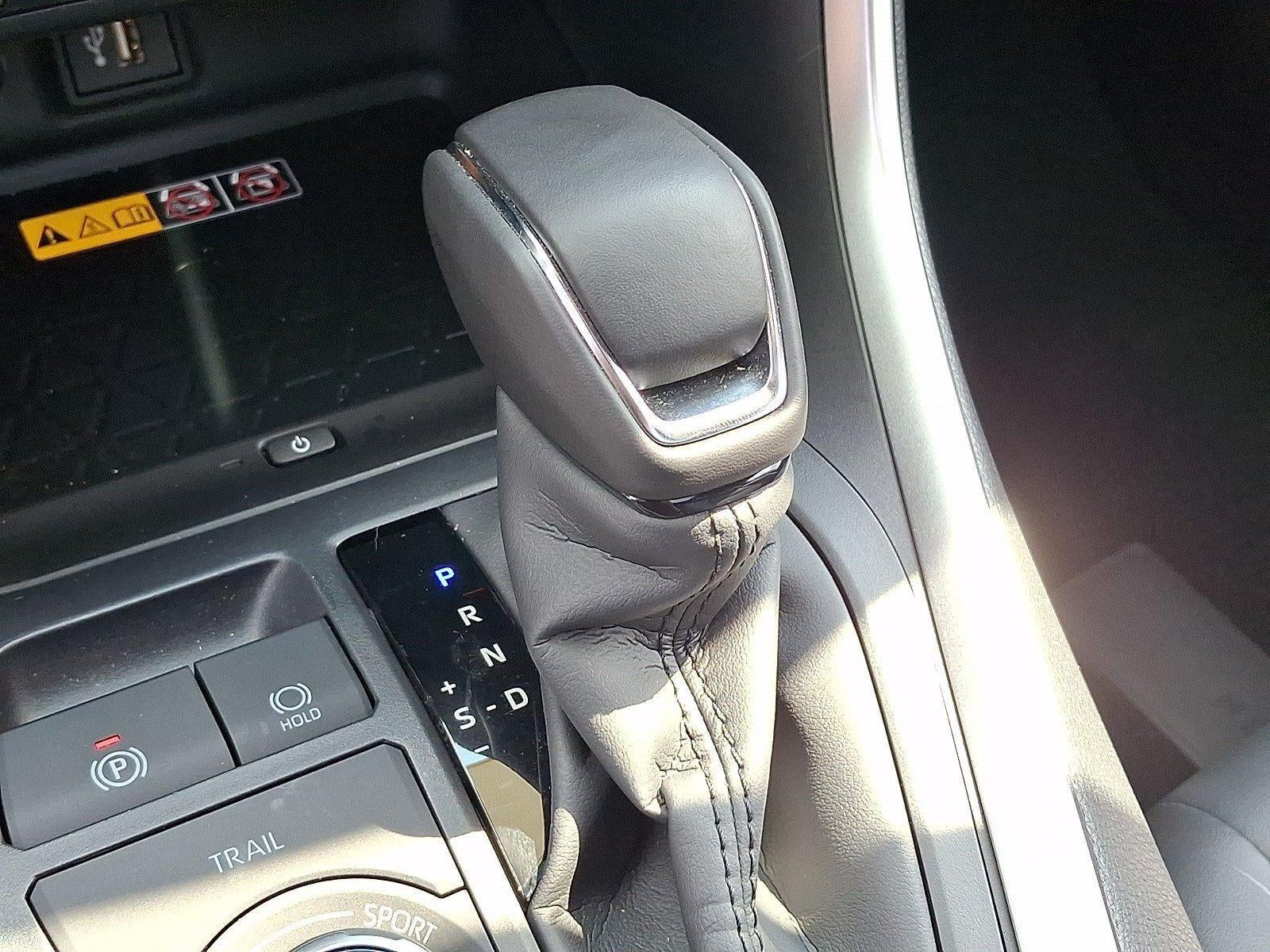 2025 Toyota RAV4 Hybrid XSE AWD (Natl)