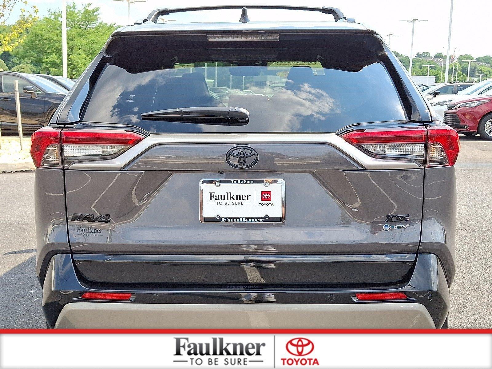2025 Toyota RAV4 Hybrid XSE AWD (Natl)