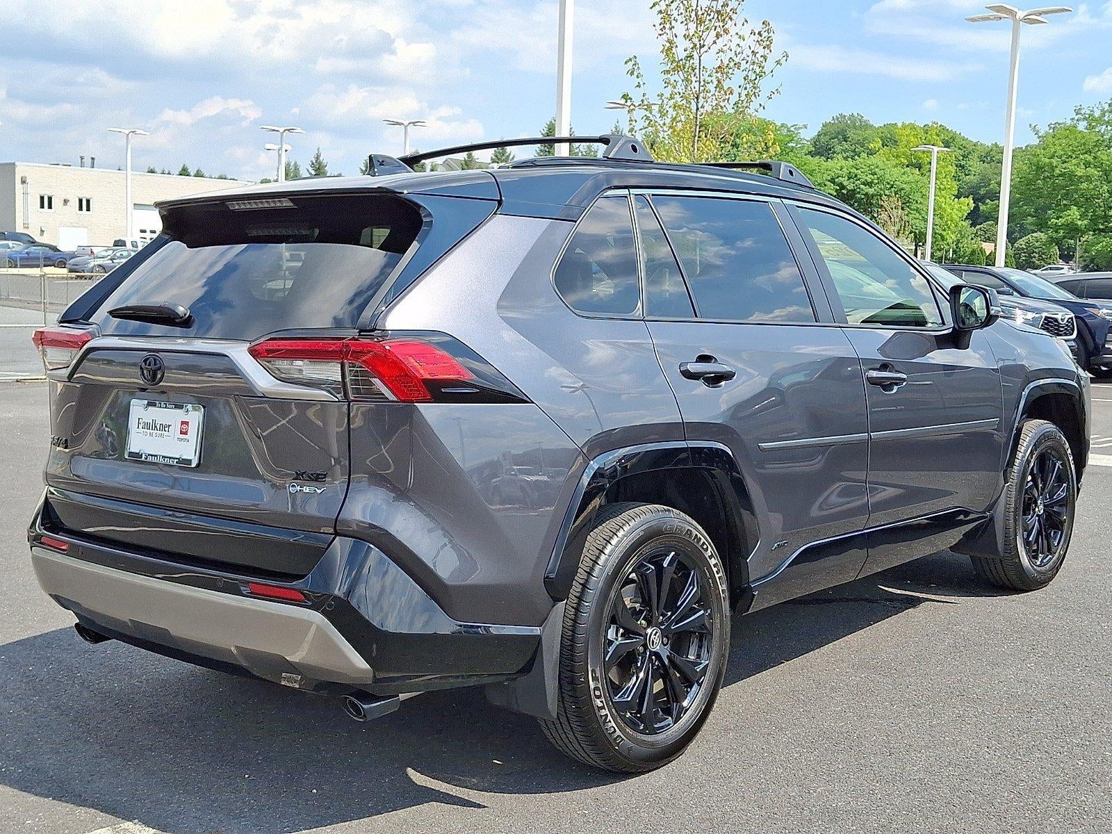 2025 Toyota RAV4 Hybrid XSE AWD (Natl)