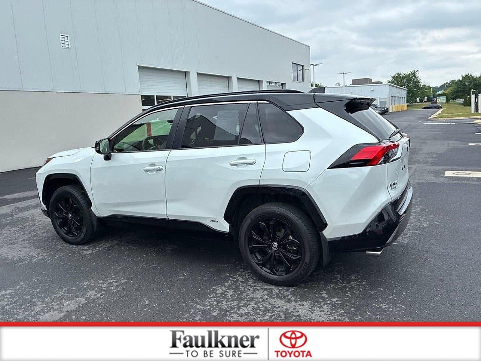 2024 Toyota RAV4 Hybrid XSE AWD (Natl)