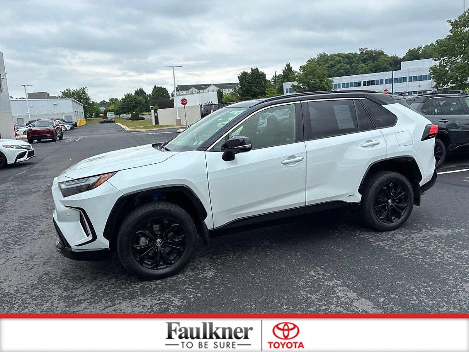 2024 Toyota RAV4 Hybrid XSE AWD (Natl)