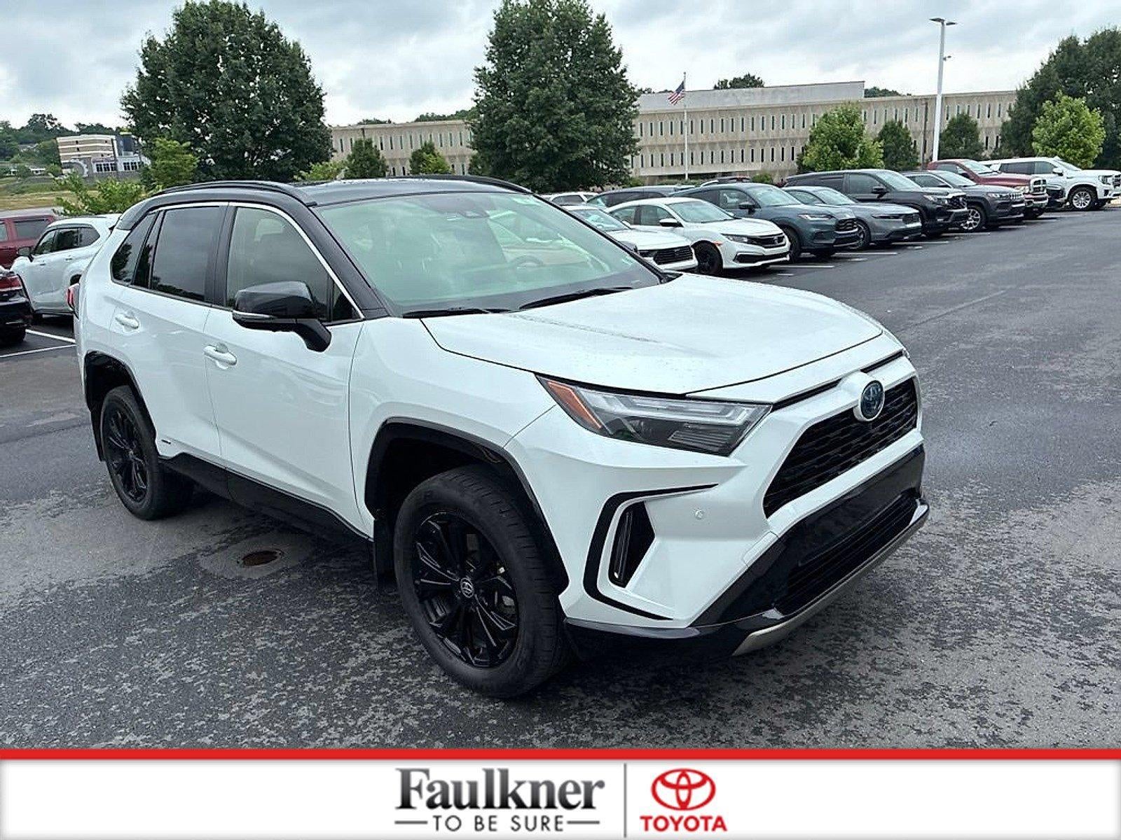 2024 Toyota RAV4 Hybrid XSE AWD (Natl)