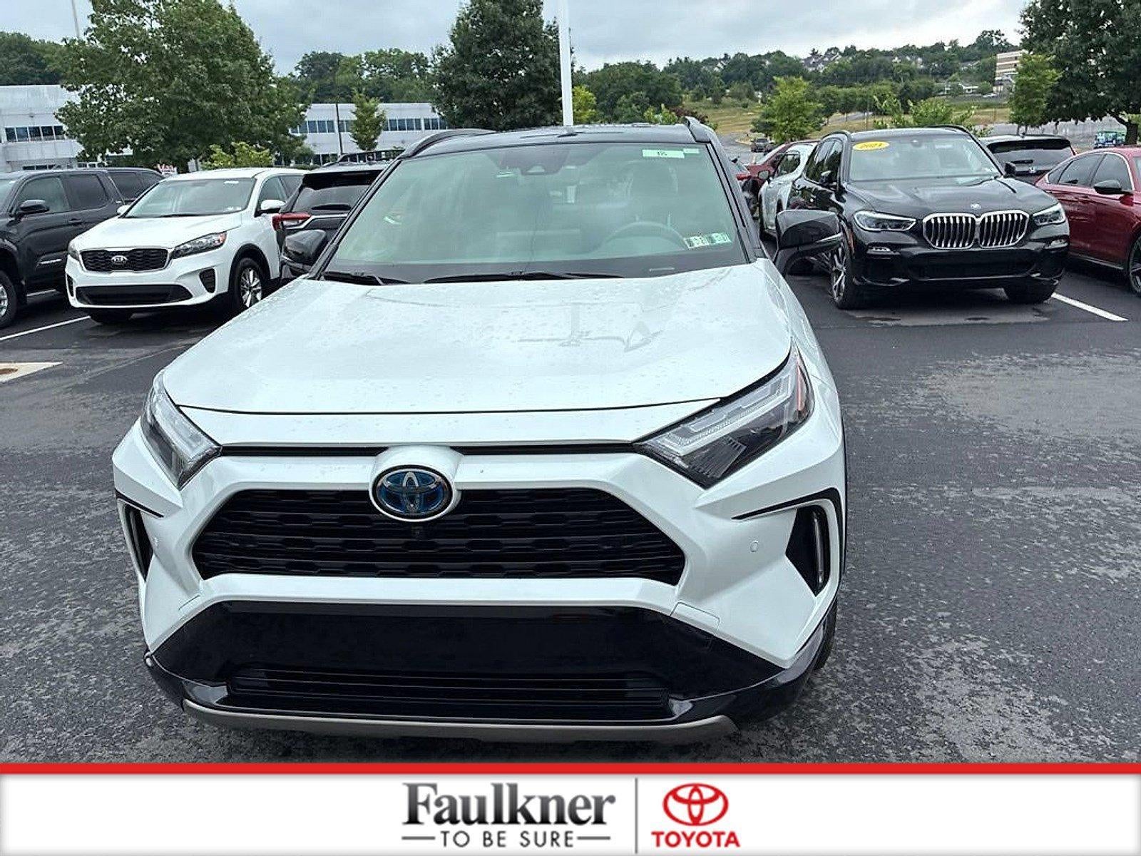 2024 Toyota RAV4 Hybrid XSE AWD (Natl)
