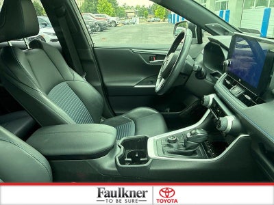 2024 Toyota RAV4 Hybrid XSE AWD (Natl)