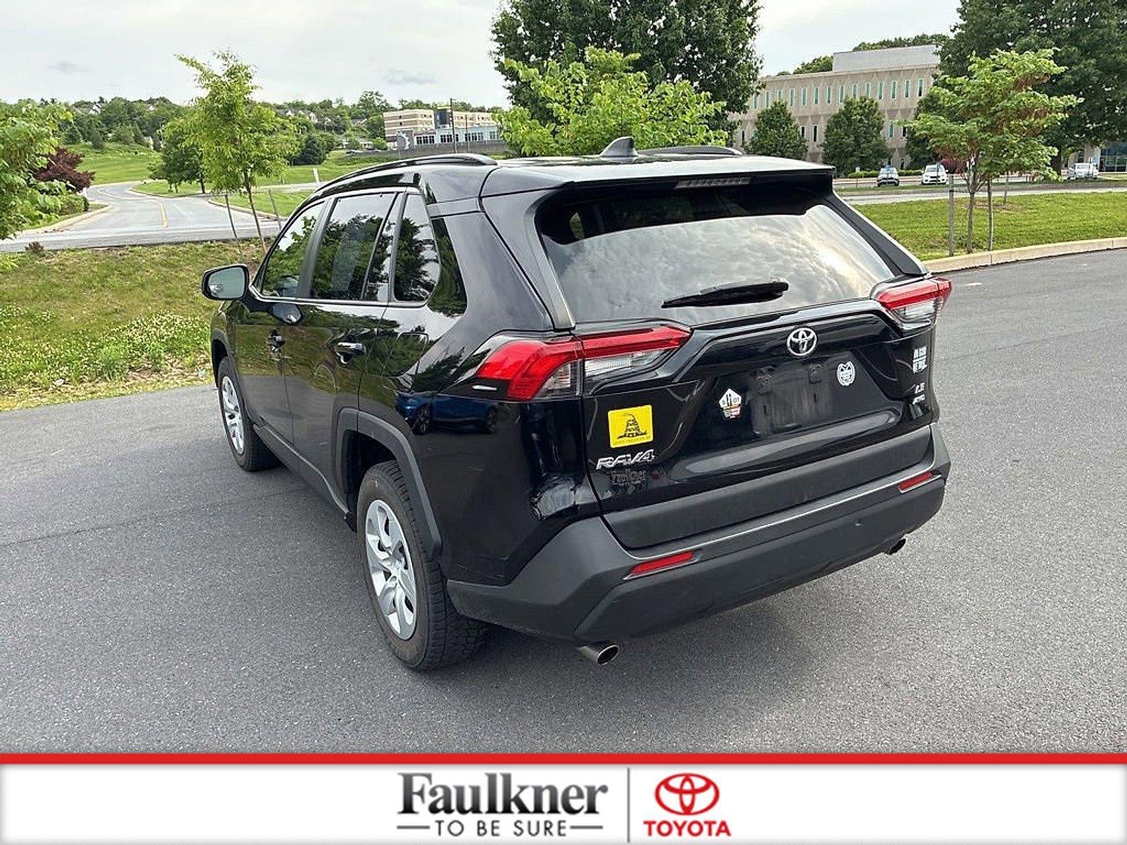 2019 Toyota RAV4 LE AWD (Natl)