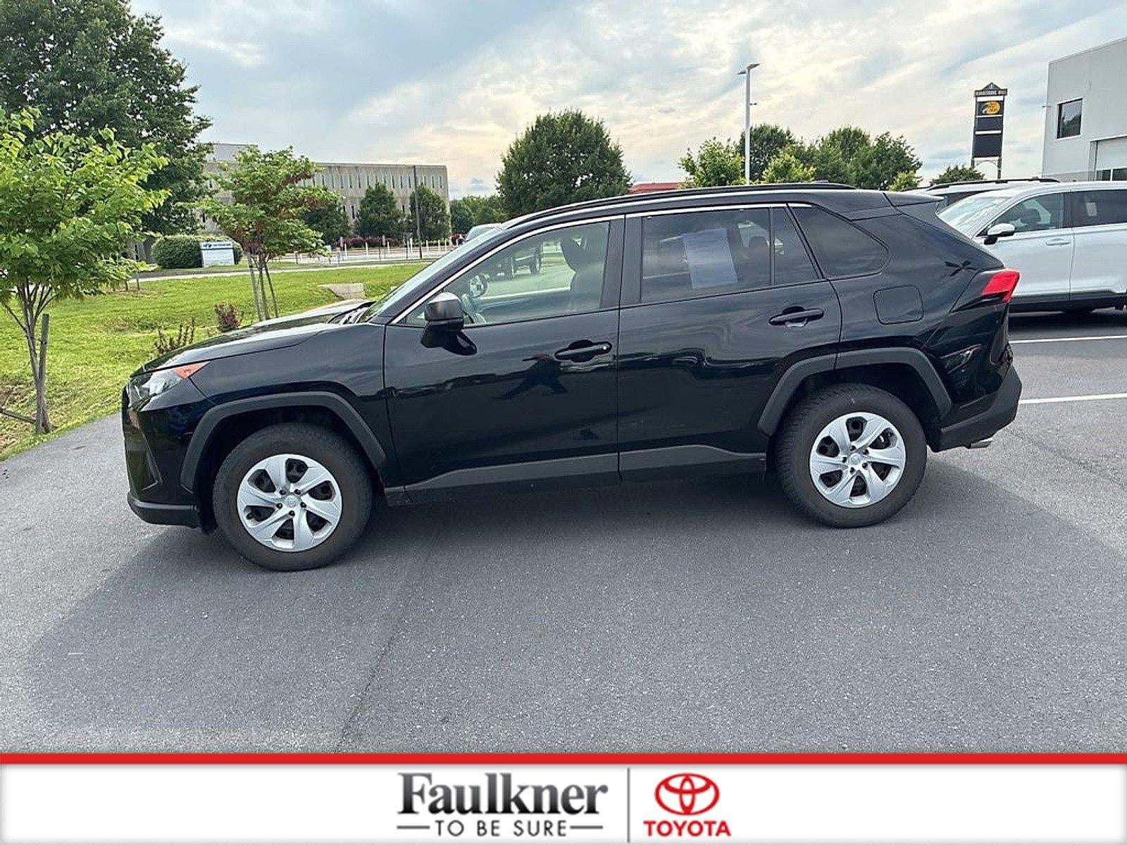 2019 Toyota RAV4 LE AWD (Natl)