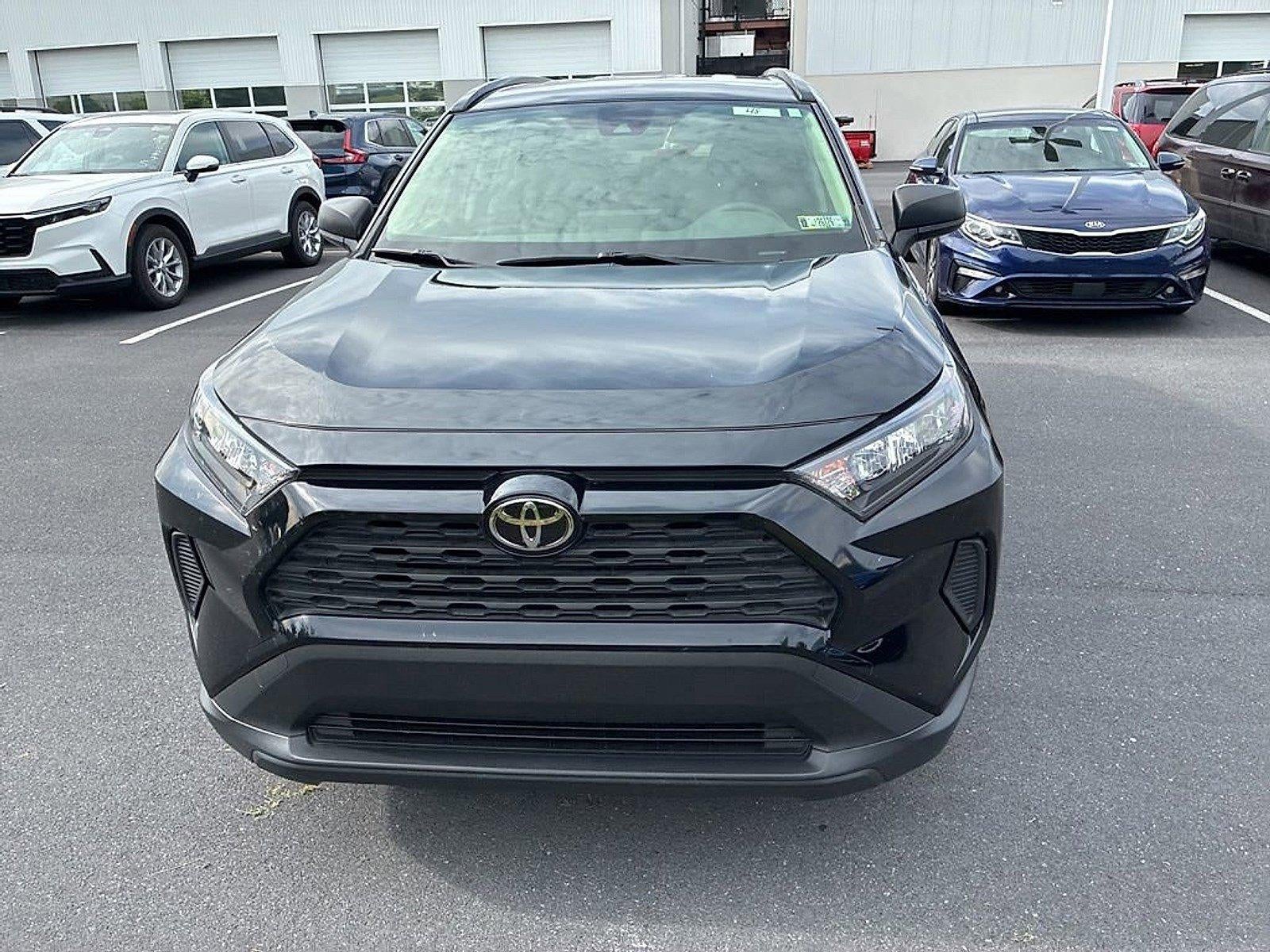 2019 Toyota RAV4 LE AWD (Natl)