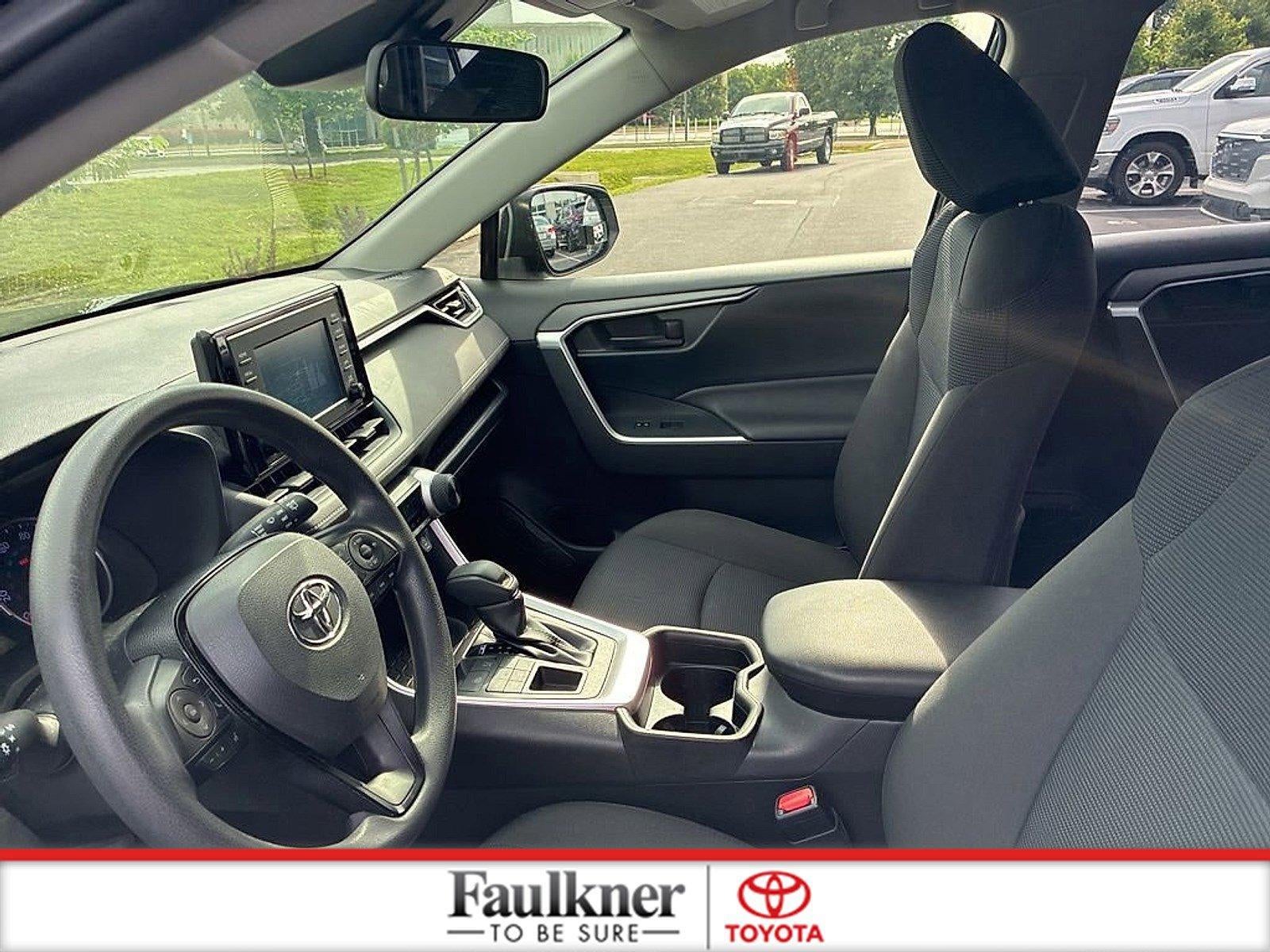 2019 Toyota RAV4 LE AWD (Natl)