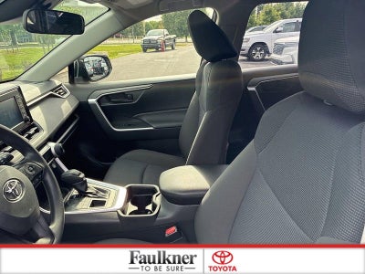 2019 Toyota RAV4 LE AWD (Natl)