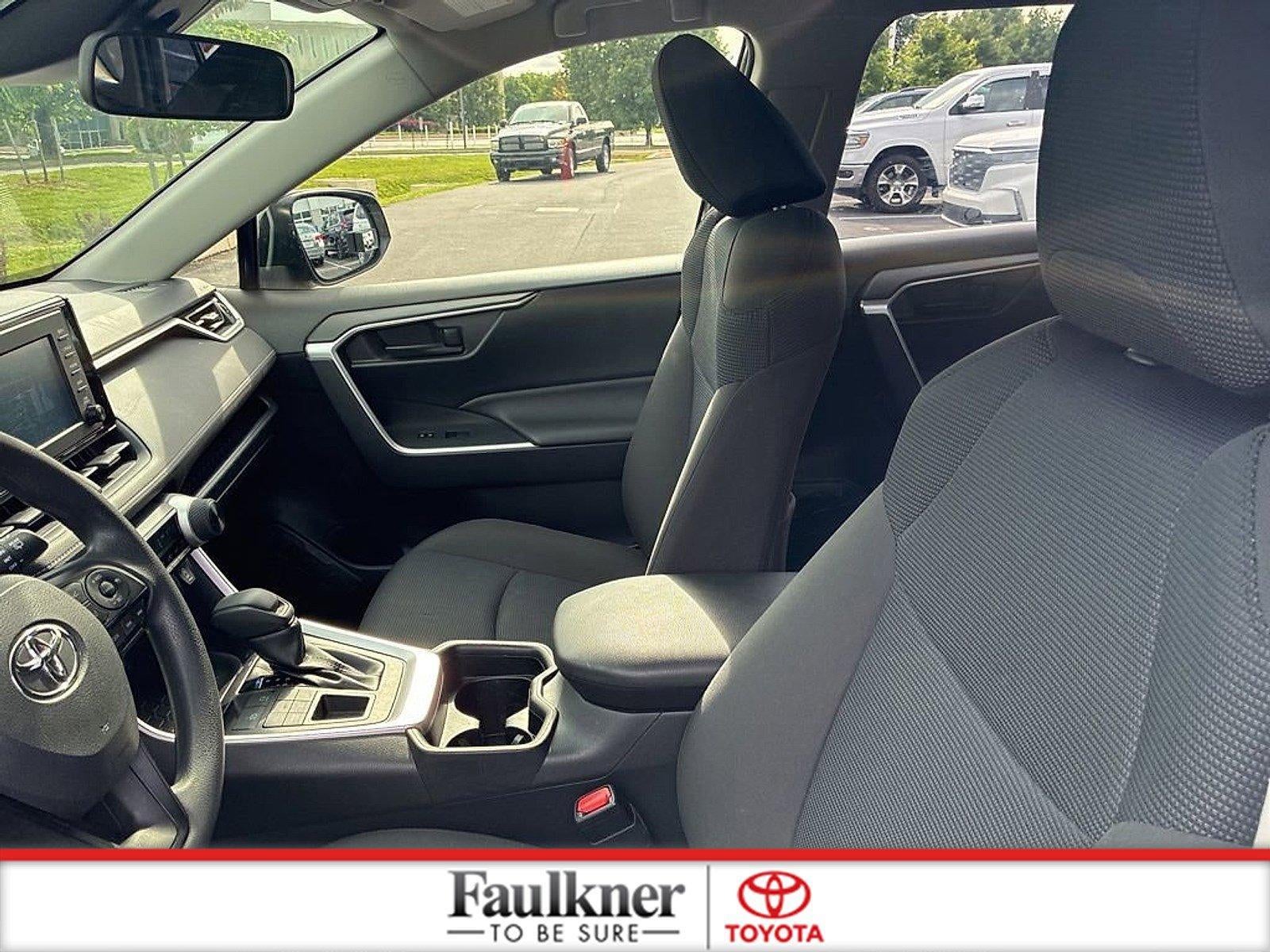 2019 Toyota RAV4 LE AWD (Natl)