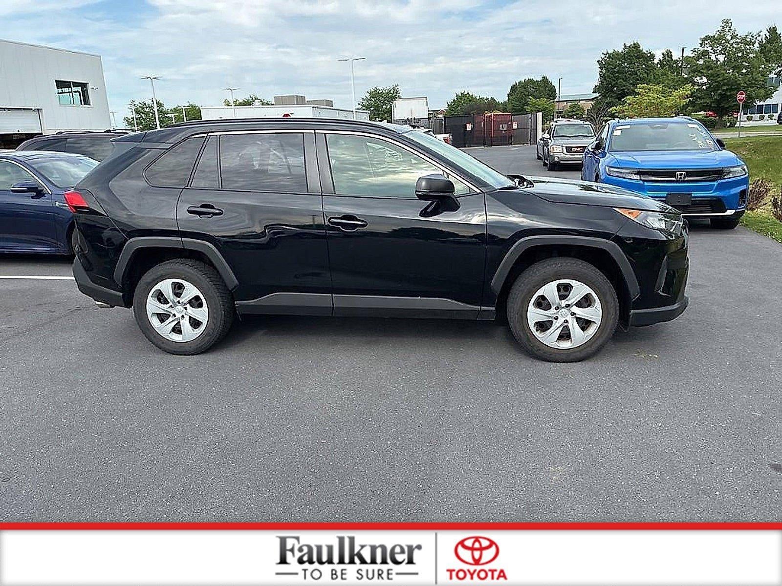 2019 Toyota RAV4 LE AWD (Natl)