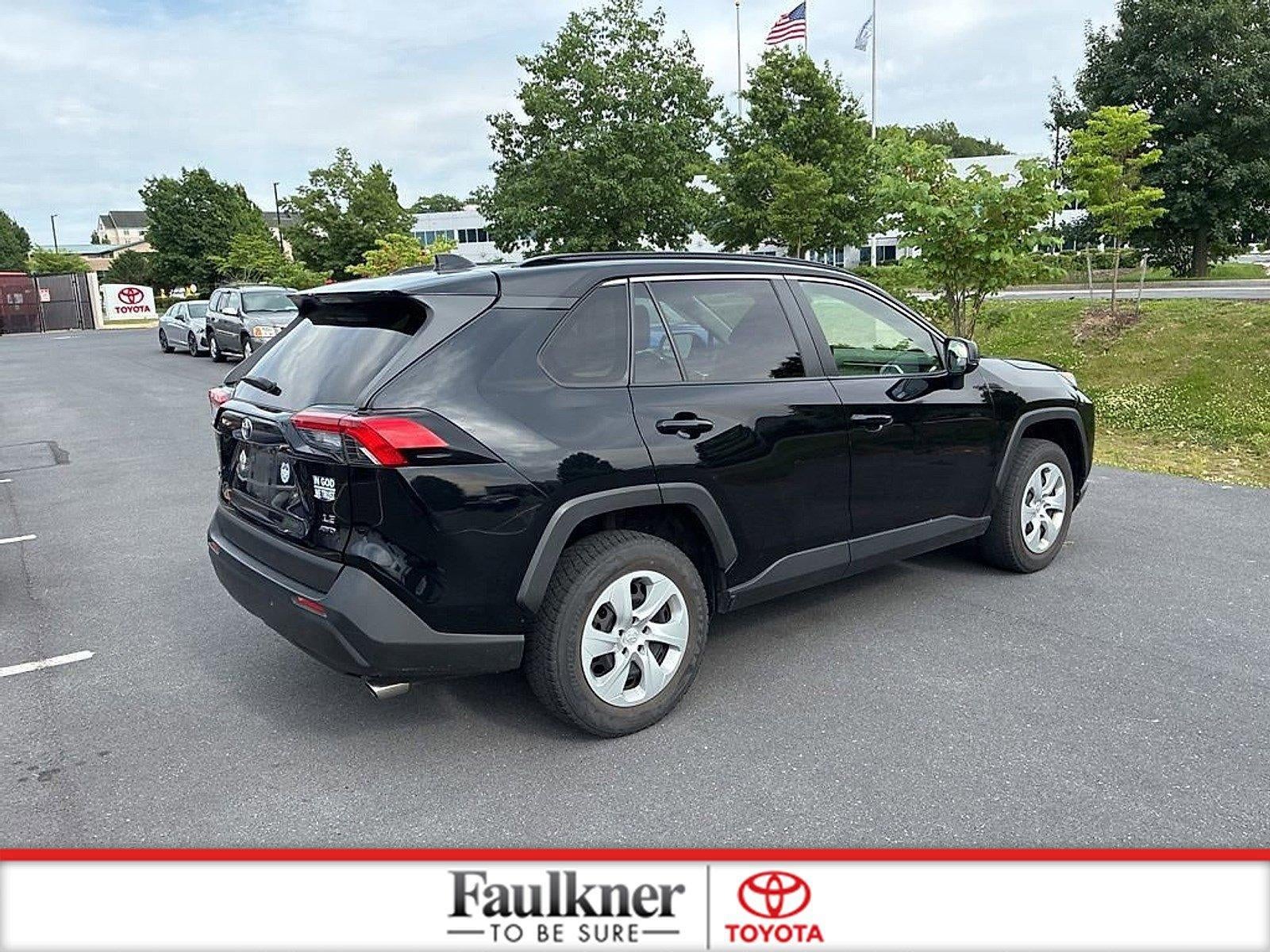 2019 Toyota RAV4 LE AWD (Natl)