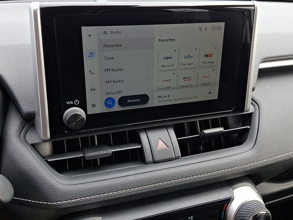 2025 Toyota RAV4 Hybrid LE CERTIFIED