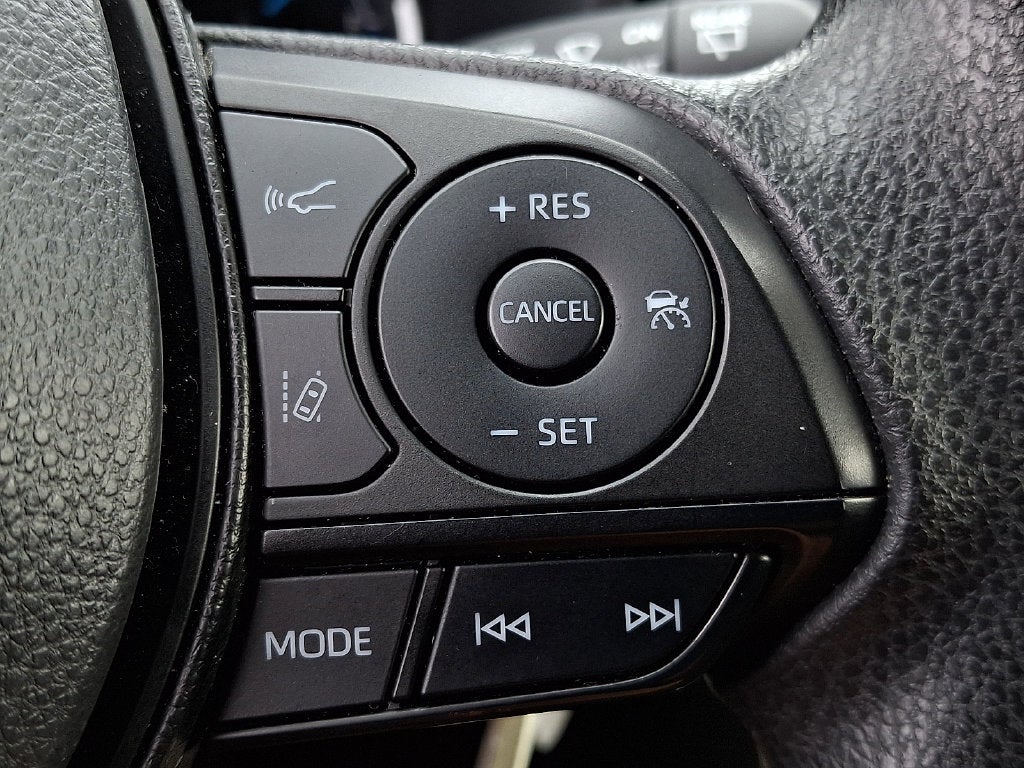 2025 Toyota RAV4 Hybrid LE CERTIFIED