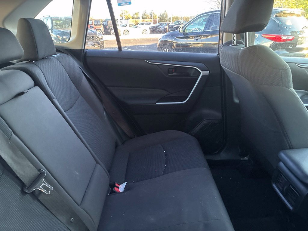 2019 Toyota RAV4 Hybrid LE