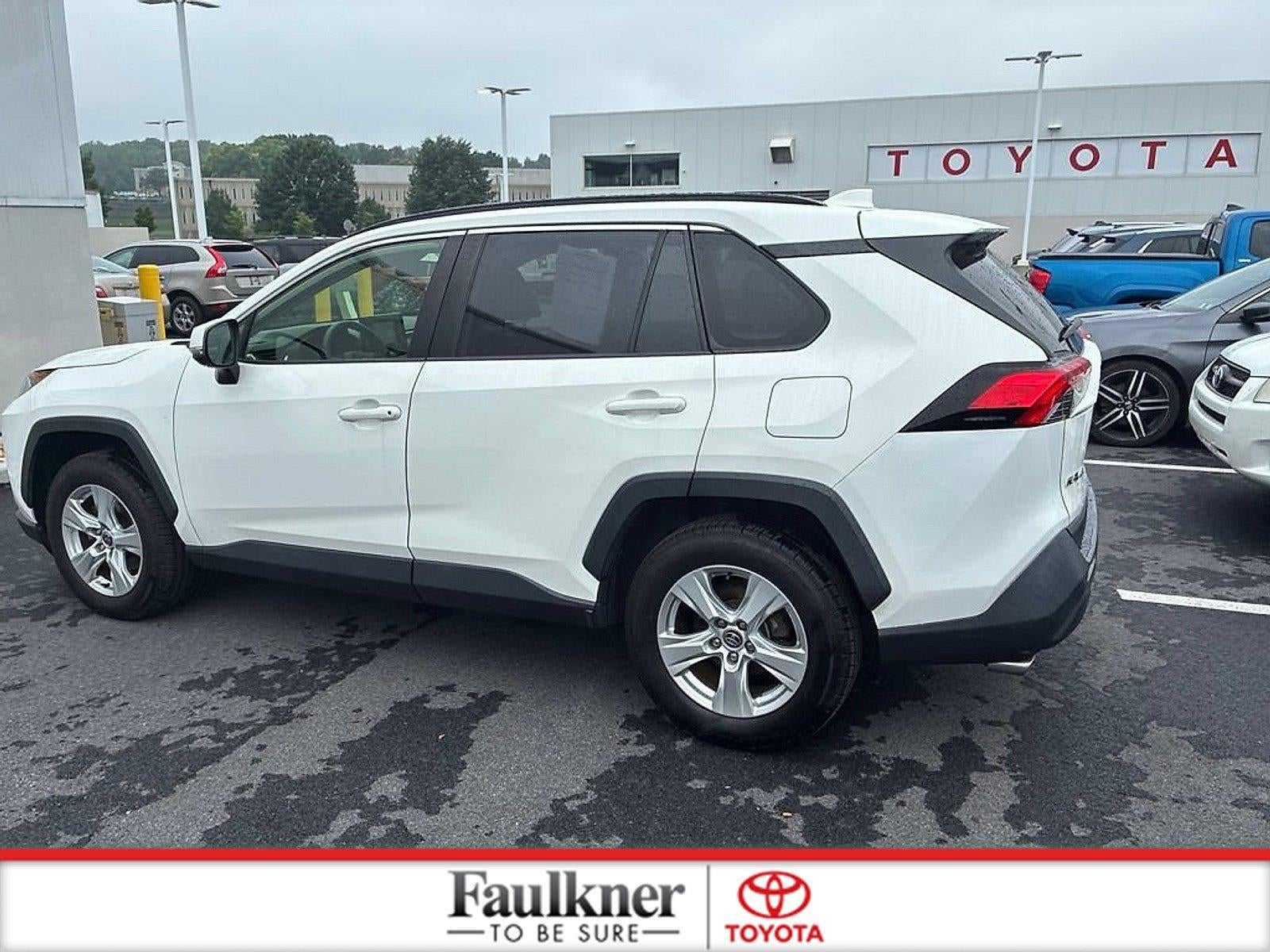 2020 Toyota RAV4 XLE AWD (Natl)