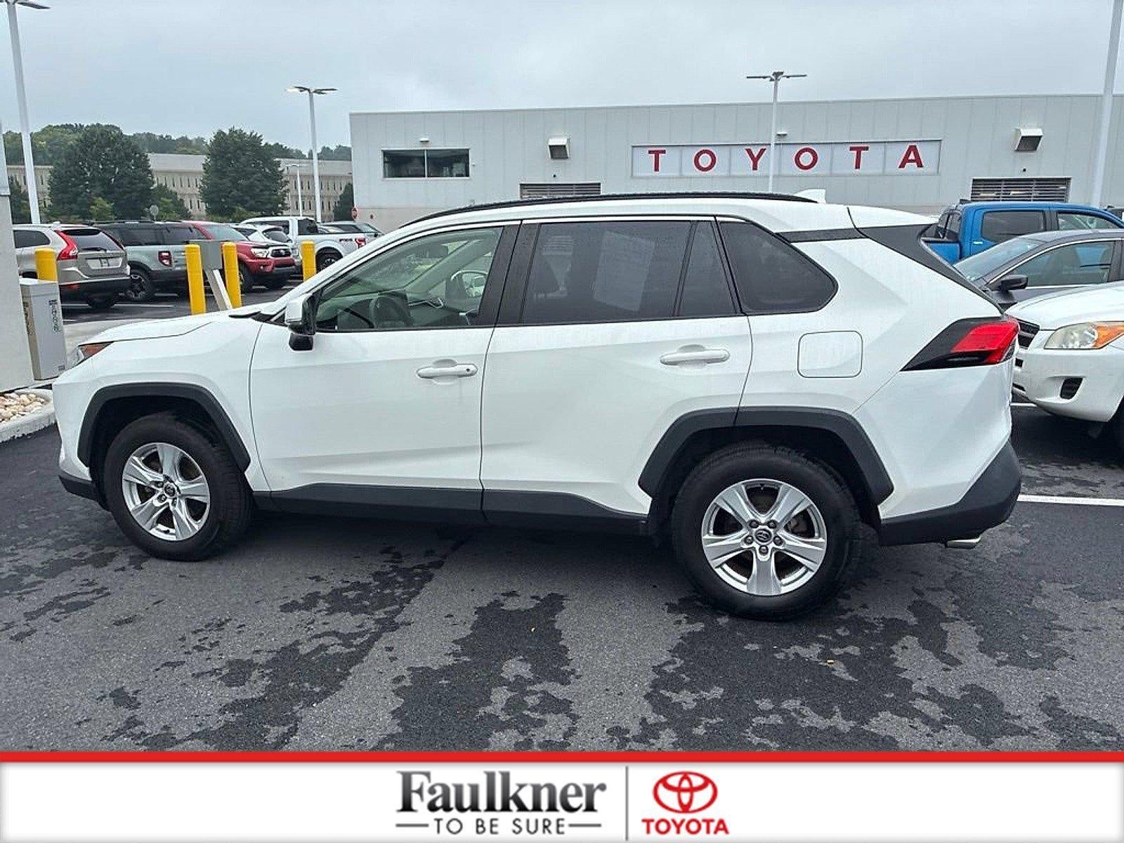 2020 Toyota RAV4 XLE AWD (Natl)