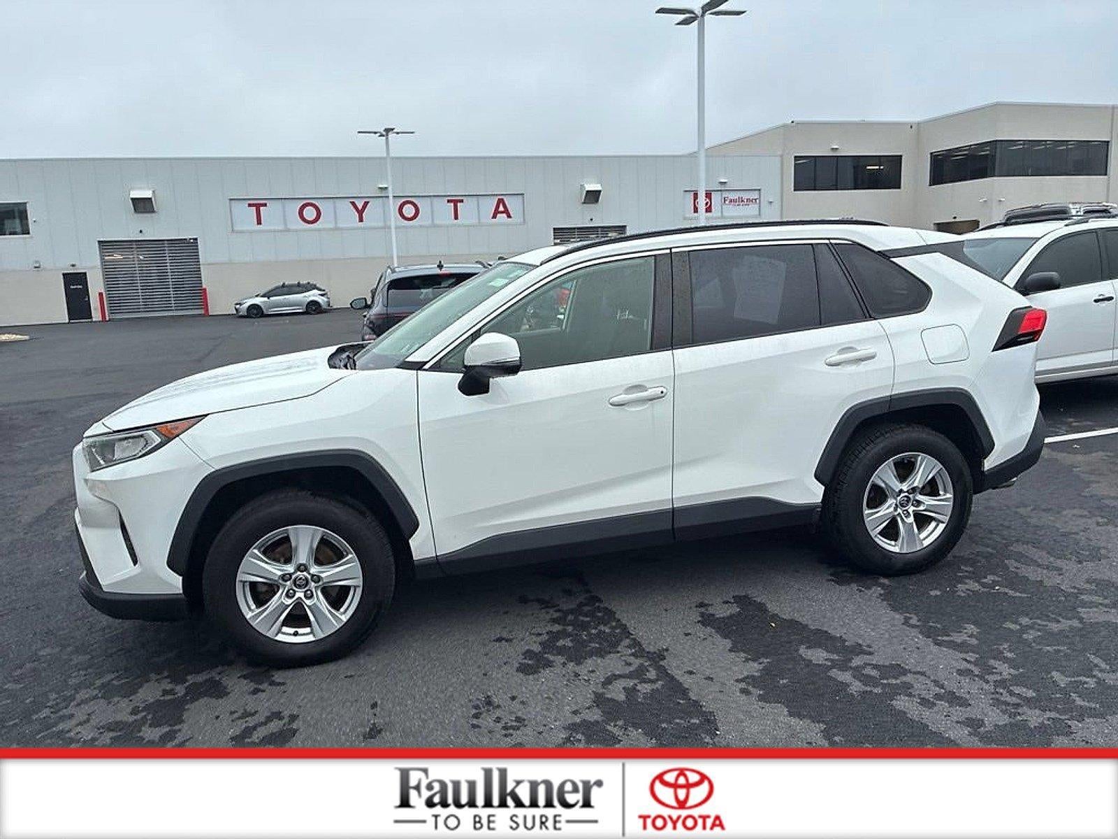 2020 Toyota RAV4 XLE AWD (Natl)
